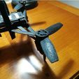 88b4e8ac94ba206190f3d6826a410c1b_preview_featured.jpg Free STL file Replacement propellers for the Parrot Bebop・3D print model to download
