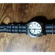 31c3cf85fbffd172c255e7515f988ad8_preview_featured.jpg Tag Heuer Nato Strap Holder