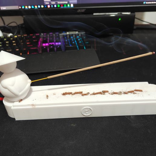 IncenseHolder_ChineseFigure.stl - 3D model önizlemesi