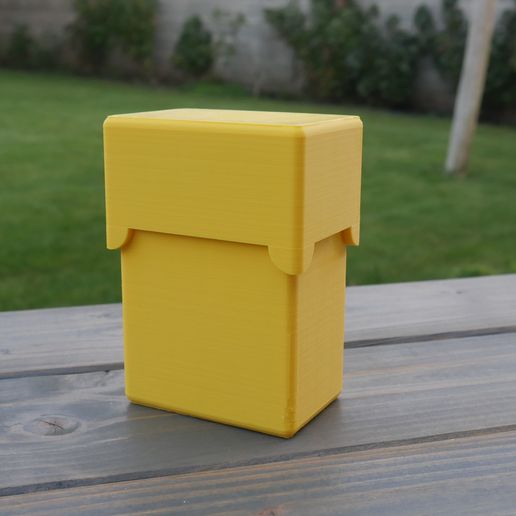 P1190542.JPG Archivo STL gratis Caja de cartón - UNO・Modelo imprimible en 3D para descargar, 3D_World