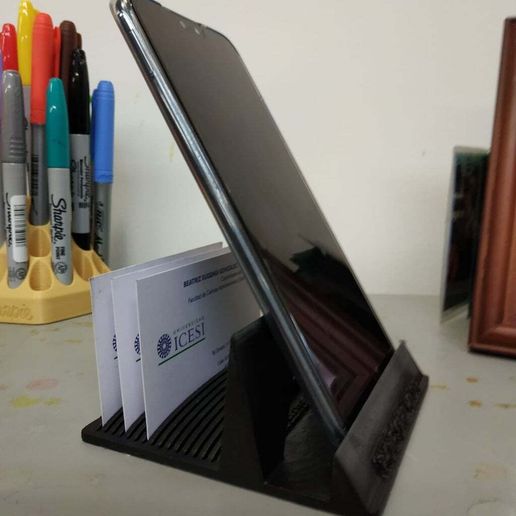 TABLET PHONE HOLDER AND 15 CARDS - 3D model önizlemesi