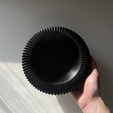 ciotola-3.png Modern black pet bowl for dogs and cats with 3D textured design – Sleek, minimalist, luxury home interiors