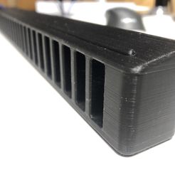 IMG_4396.jpg Fichier STL Support pour ordinateur portable 15,6 pouces・Design pour imprimante 3D à télécharger