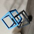 Levitating cube - Tensegrity