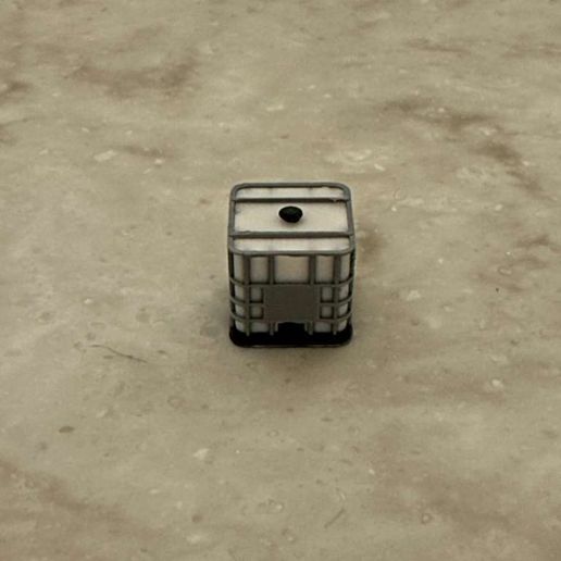 WhatsApp-Image-2025-12-31-at-8.47.47-AM-1.jpeg Semi reboque pulverizador à escala 1/64