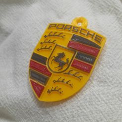 1000070032.jpg STL file porsche keychain・Model to download and 3D print