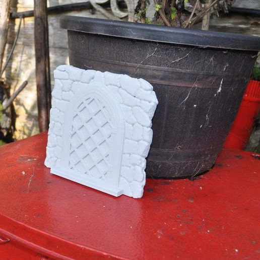 door_1_2.JPG medieval Fairy door