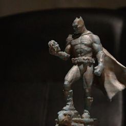 fc507e2b-14db-4a96-aa4a-05c05e77e601.jpg Batman Full statue dark knight
