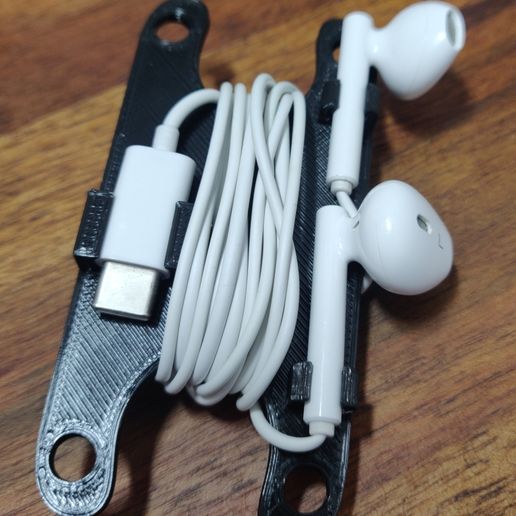 Headphone reel with USB-C socket - 3D model önizlemesi