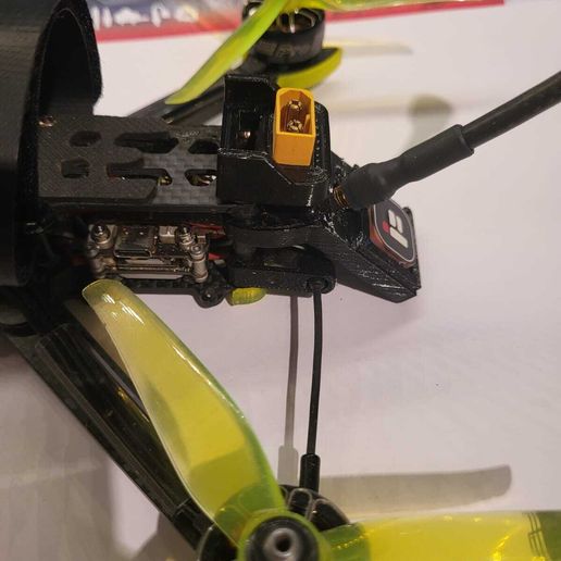 WhatsApp-Image-2025-01-12-at-17.56.19-1.jpeg Lipo balancing connector