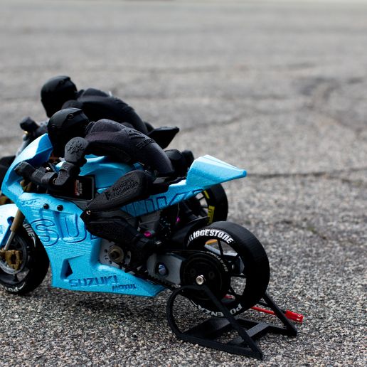 _MG_4395.jpg Archivo STL gratis 2016 Suzuki GSX-RR MotoGP RC Motocicleta・Diseño de impresión 3D para descargar, brett