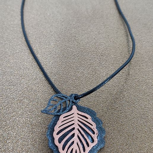 Leaves Pendant 3D model