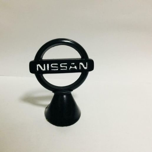 IMG-20201023-WA0011.jpg pedestal nissan Badge_