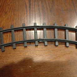 IMG_20171017_192228.jpg Free STL file Lionel Ready-to-Play Curved Train Track・3D printer model to download