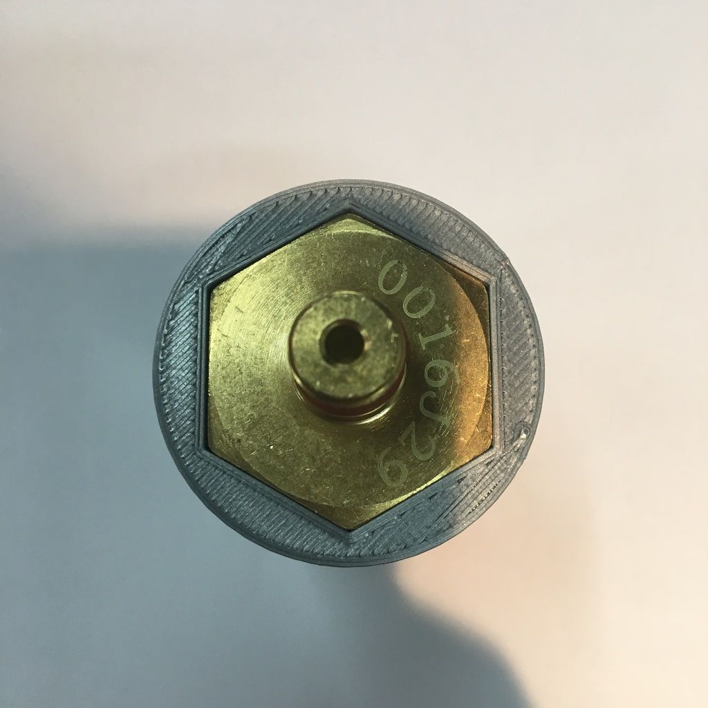 Download free STL file Oil Pressure Sending Unit Socket • 3D print