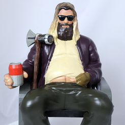 Fat Thor.jpg STL file Fat Thor from Avengers Endgame・3D print design to download