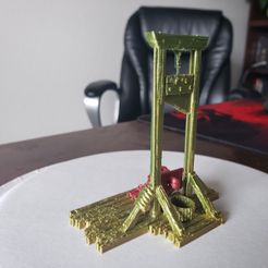 Guillotine pour les jeux de figurines en 28mm