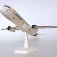 101113-Model-kit-A321CEO-IAE-Sh-Up-Rev-A-Photo-12.jpg 101113 Model kit A321CEO IAE Sh Up scale 1/100