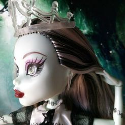 6a66bf8c-b08f-475b-bf10-9968d142f435.jpg STL-Datei Ohrringe Frankie Stein Gruselmärchen Monster High kostenlos・3D-druckbares Design zum herunterladen