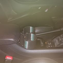 328755703_1357413015085957_4649807040193920860_n.jpg STL file Cup holder Citroen C5 x7・Design to download and 3D print