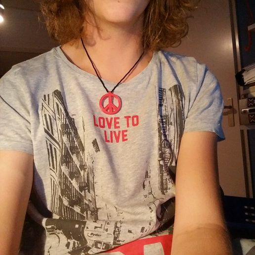 Peace-logo necklace 3D model