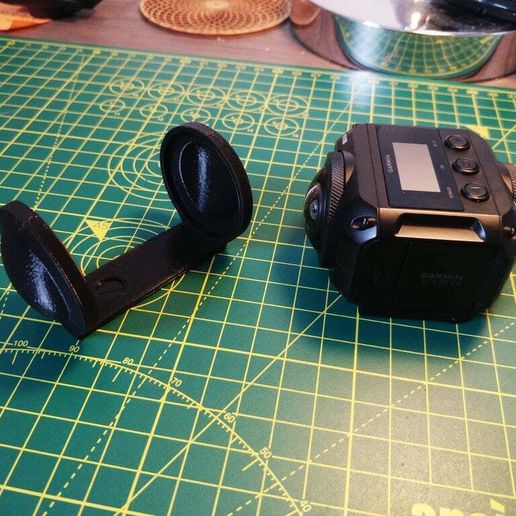 virb_lens_cap_1.jpeg Tapa del objetivo de la cámara Virb 360