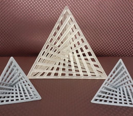 120972091_2833163160294000_6220031831177547484_n.jpg Tetraedro de cuerda