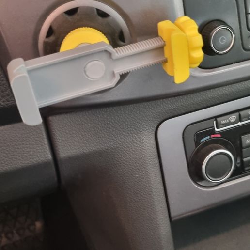 Amarok universal phone holder 3D model