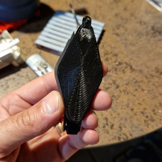 20220824_213308.jpg Bulls e-bike charging port cover