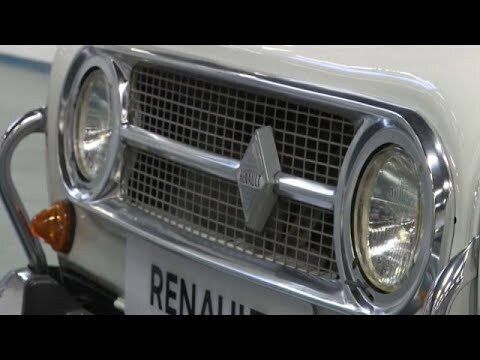 Aluminium grille clip Renault 4, 4L, R4