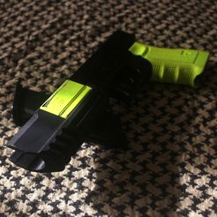 d_0.jpg 3MF file GLOCK 17 & 18 | COMPENSATOR MOD.D・Model to download and 3D print