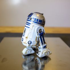 01.jpg R2D2 - RC toy