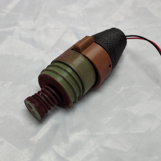 IMG_20250419_195813005_HDR.jpg Meteorite Airsoft Grenade Electric Fuze Cap Grenade C4-Style Electrical Fuze Sound Grenade "Meteorite" Reusable Airsoft Grenade