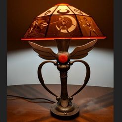 Lamp lit.JPG Archivo STL Lámpara de luna Sailor con sombra de litófano estilo tiffany・Diseño imprimible en 3D para descargar