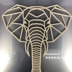IMG_5021.jpg STL file Elephant 'geometric'・Template to download and 3D print