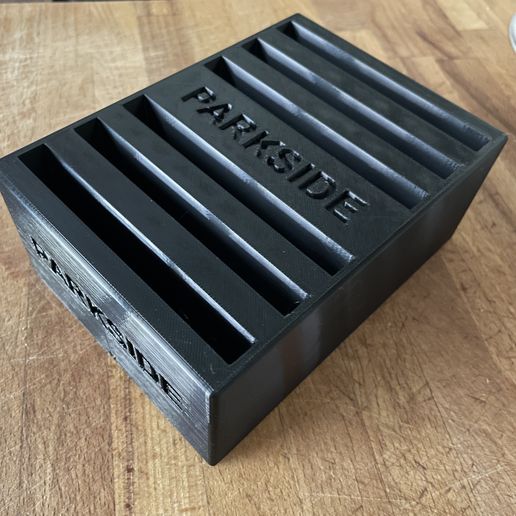 STL file Box for grinder discs 📦 ・Design to download and 3D print・Cults