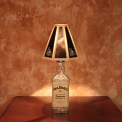 IMG_3552.JPG STL file JACK DANIELS's Honey lamp・3D printing template to download