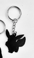 eevee.png STL file Who's that pokemon? Eevee keychain・Model to download and 3D print