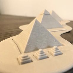 img-6348.jpg Archivo 3D gratuito Pirámides de Giza - Egipto・Objeto imprimible en 3D para descargar