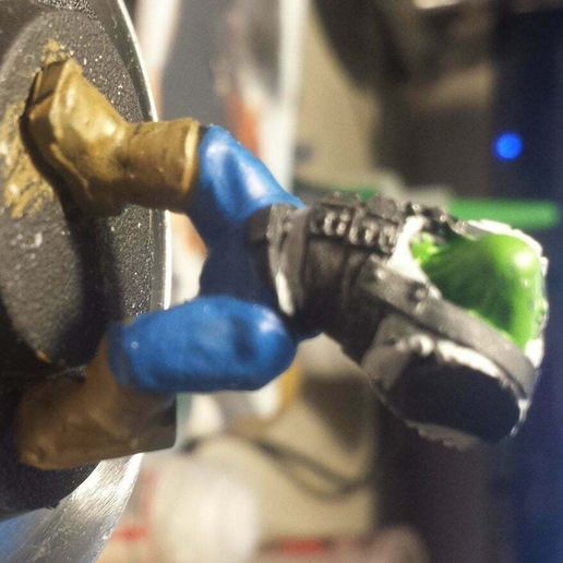 legs2.jpg Pernas de rapaz ork