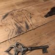 clef-peinte.jpg Decorative key