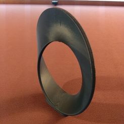 photo_2021-02-27_12-48-23.jpg Free STL file MOEBIUS RIBBON ORNAMENT・Object to download and to 3D print
