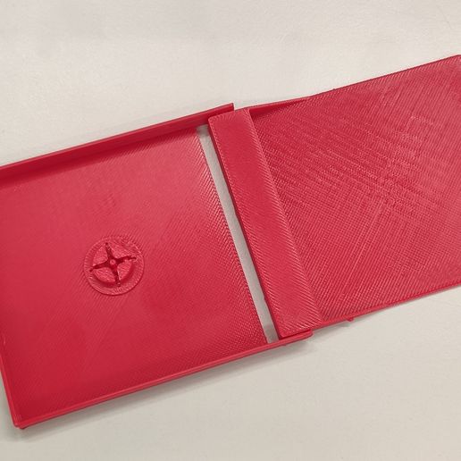 1745266186316.jpg Mini disc holder