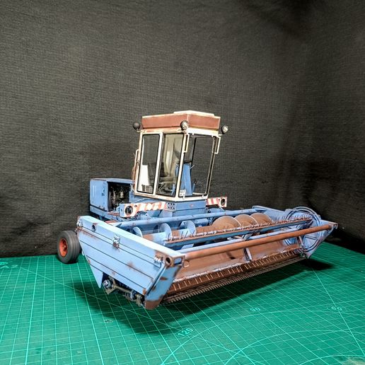 Fortschritt e301 self-propelled mower-flattener RC