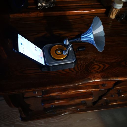 cilia a i etteeteianell a] eee a STL file Gramophone mobile speacker/Amplifier・3D printable model to download, lap88777