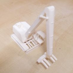 Excavator-1.jpg Free STL file Excavator (with pallet forks)・3D printing model to download