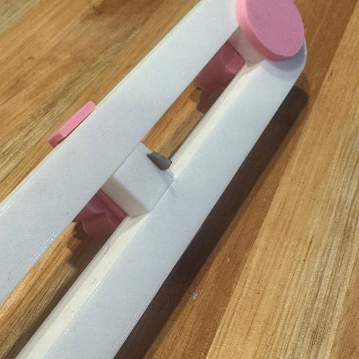 Imagen-de-WhatsApp-2025-01-04-a-las-14.01.05_85b94bf6.jpg Cortadora circular