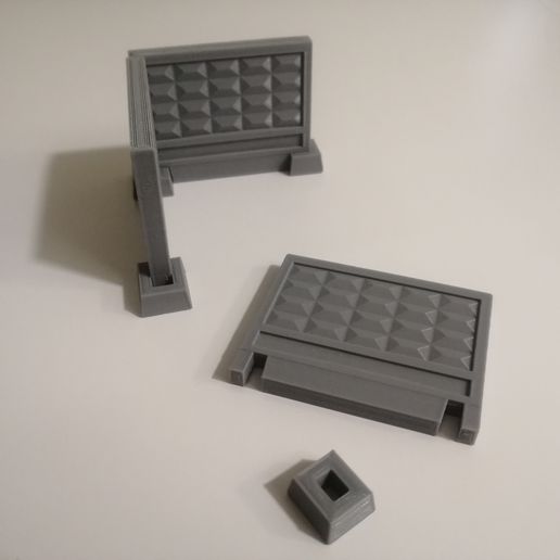 IMG_20231227_171228.jpg Soviet concrete wall + Damage wall