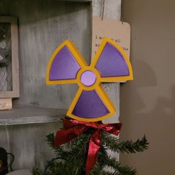 photo_2023-11-21_05-42-30.jpg Nuclear Trifoil Chirstmas Tree Topper