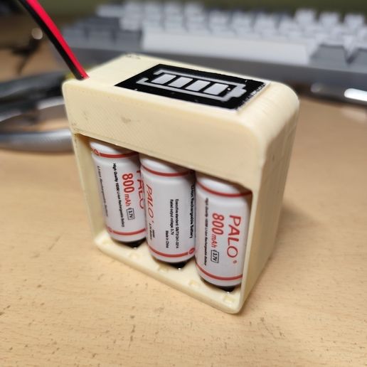 Free 3D file 12v battery 🔋 ・Object to download and to 3D print・Cults